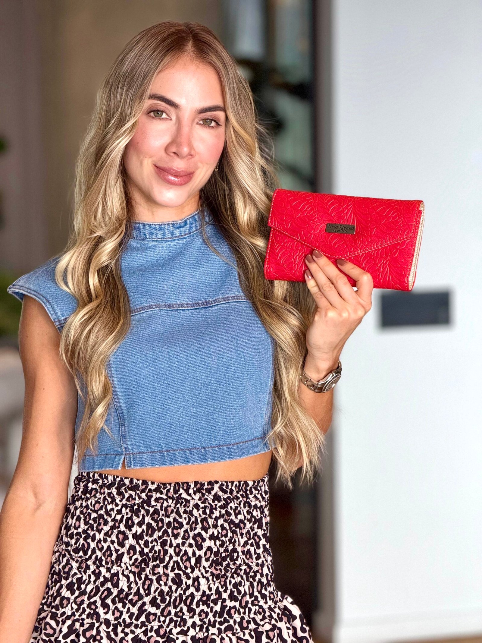 6e783141-1edb-4542-9926-439028040c30